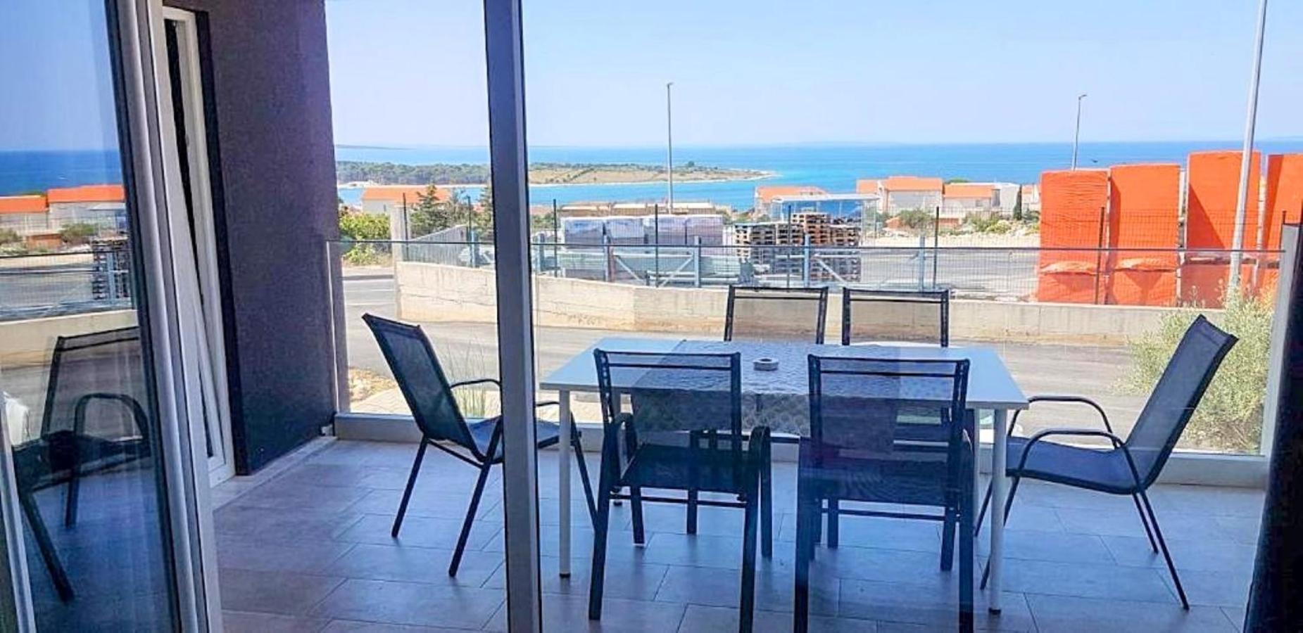 Villa Apartments Anifil نوفاليا المظهر الخارجي الصورة